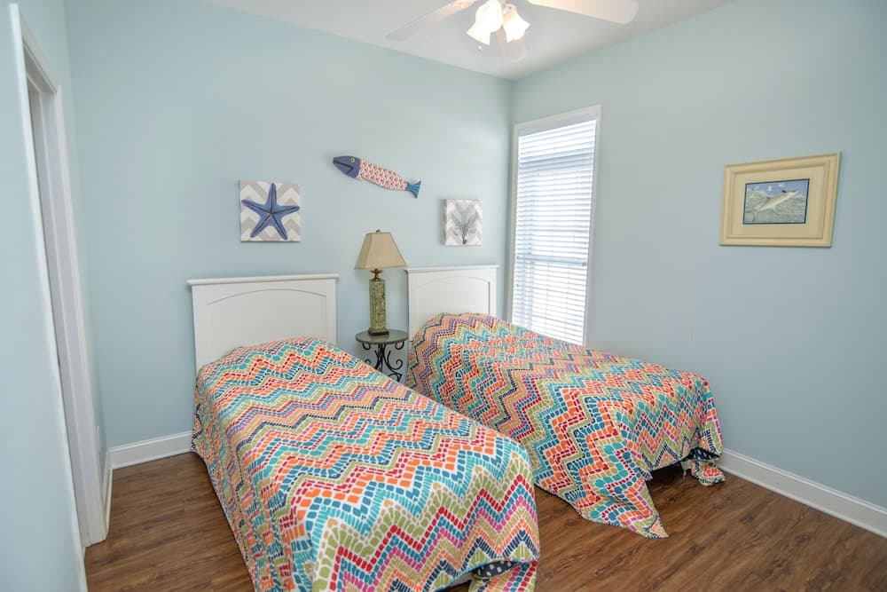 Tuscan Ocean Vista D - 8 Bedrooms 8 Villa by Redawning