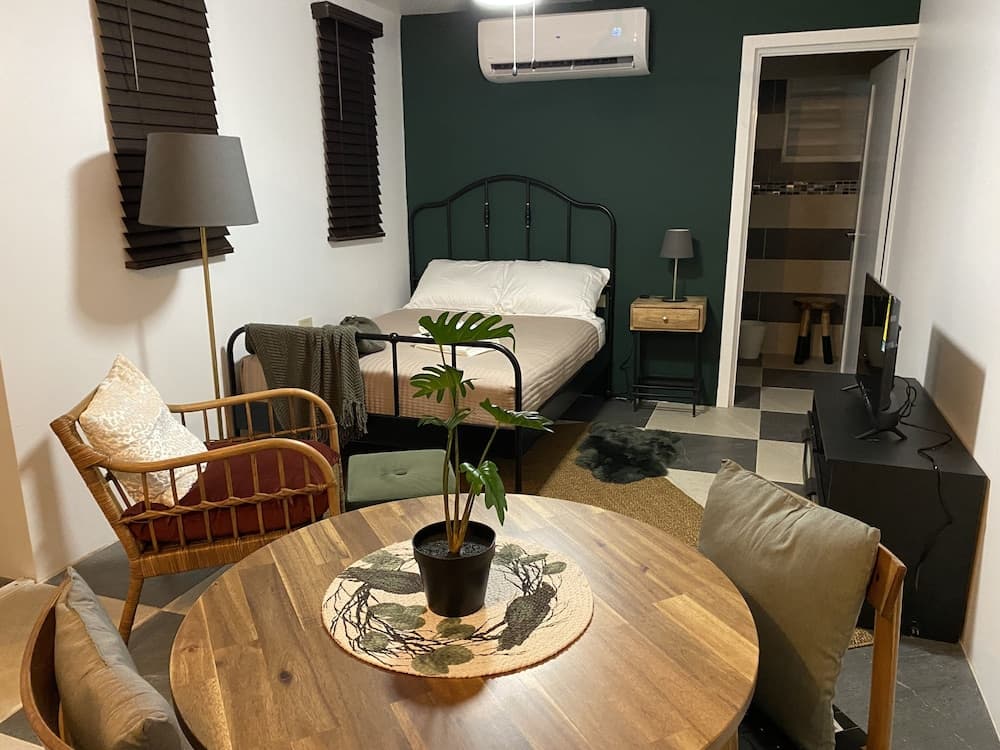 El Flamingo Beach Club