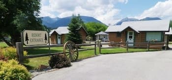 Travellers Rest Cabins and RV Park