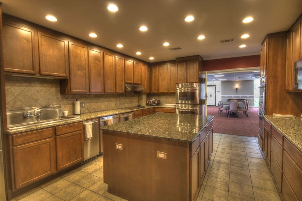 317 El Matador 2 Bedroom Condo by RedAwning