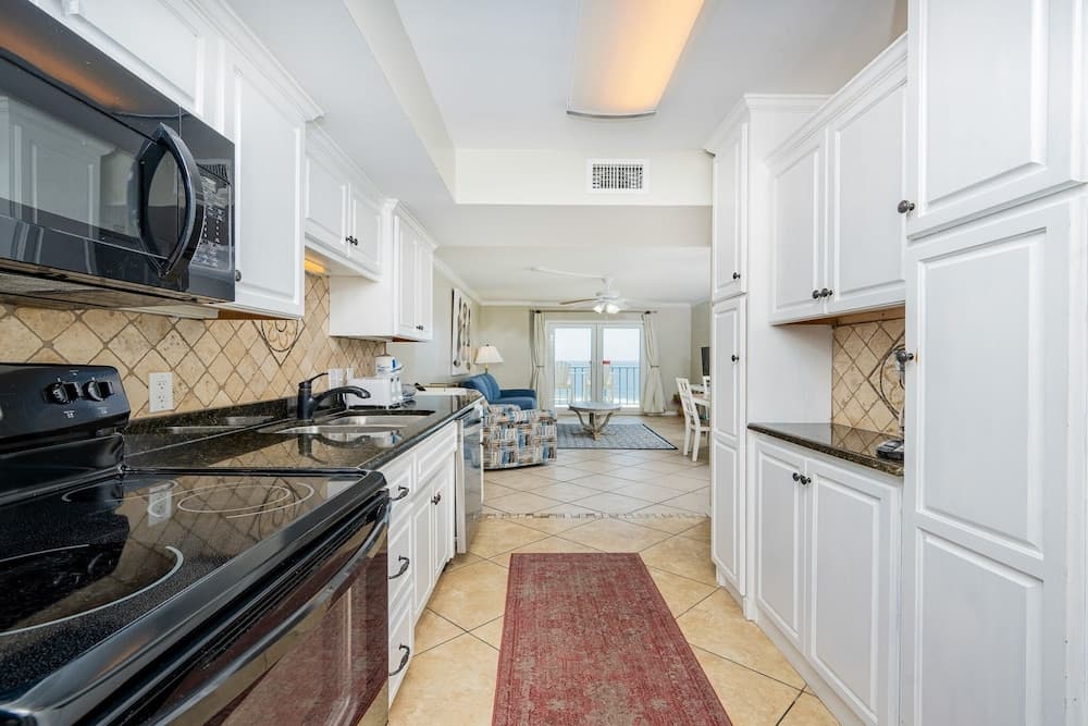 Surfside Shores 1804 2 Bedroom Condo