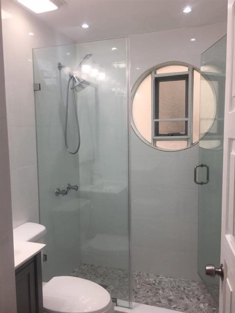 Columbus Heights Sea View