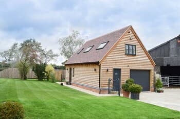 NEW Luxury 5 Star 1-bed House Nr Bicester Village