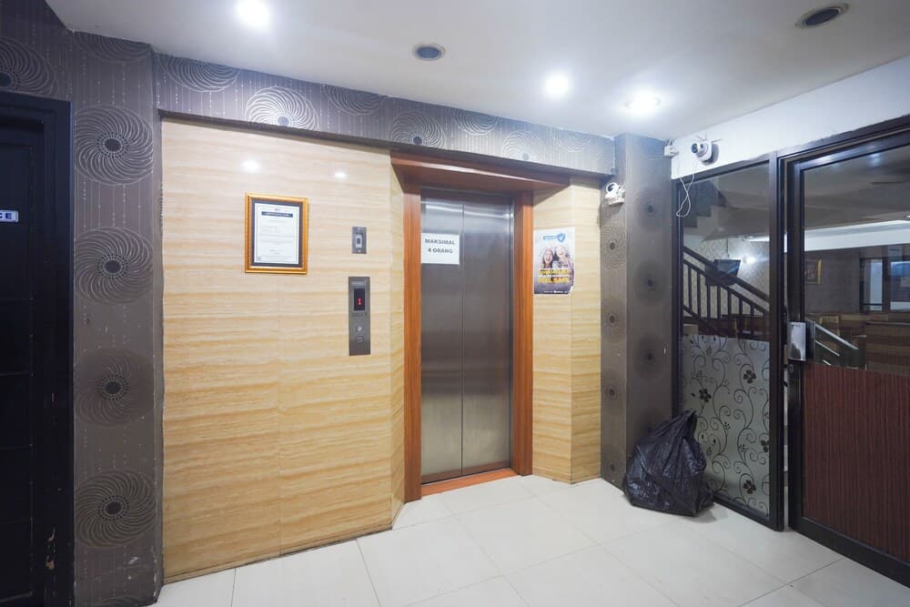 Collection O Losari Near Pantai Losari Formerly Hotel Grand Populer