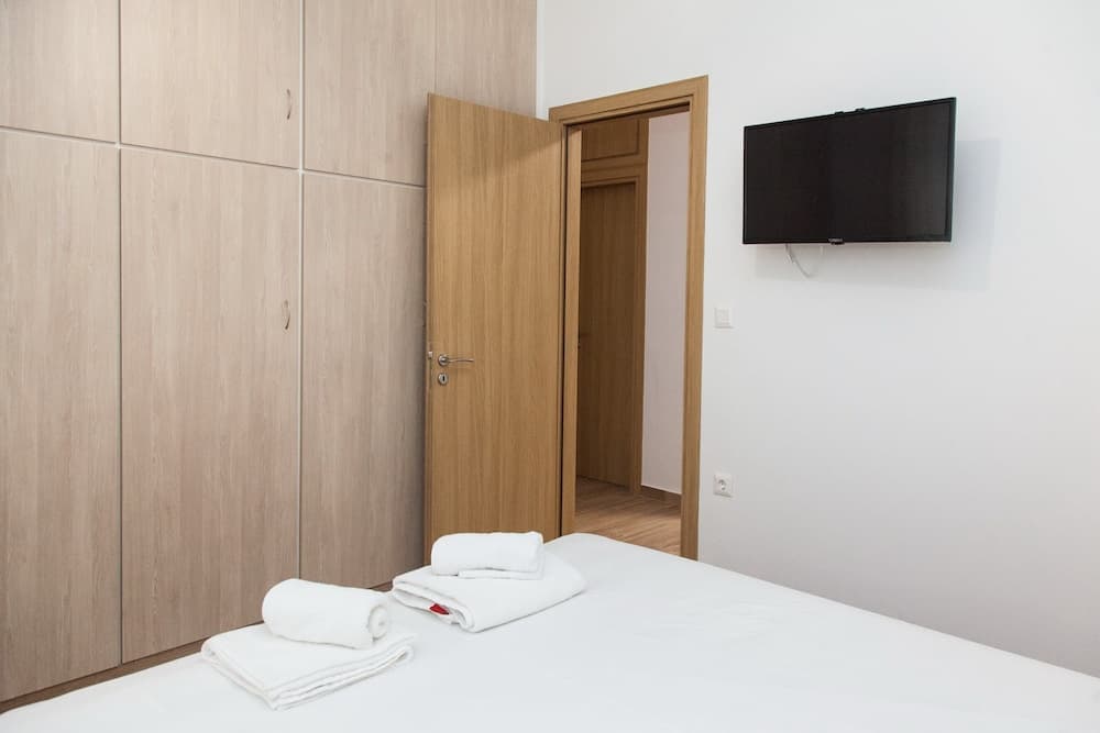 Beautiful new apartment in Petralona