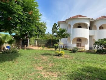 Captivating 1-bed Apartment, With a Nice Garden