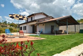 Red Roses Appartamento Al Piano Terra In Villa