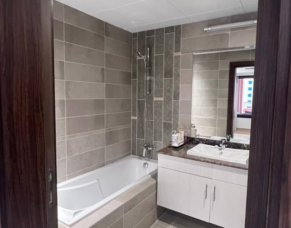 Stunning View of The Pearl