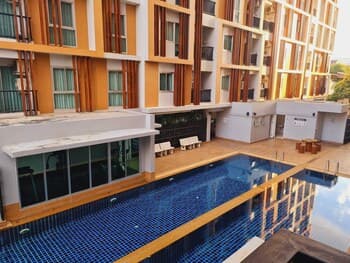 1 Double Bedroom Swimming Pool Apartment for Rent in Udonthani With Gym Laundry