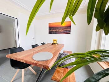 Beautiful, Bright, Large Apartment With Balcony Smarttv