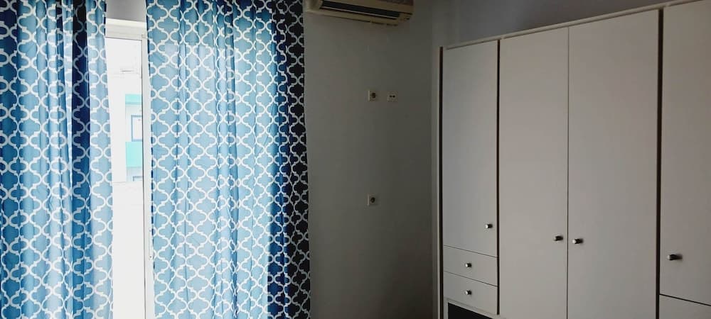 JP Pool & Apartments