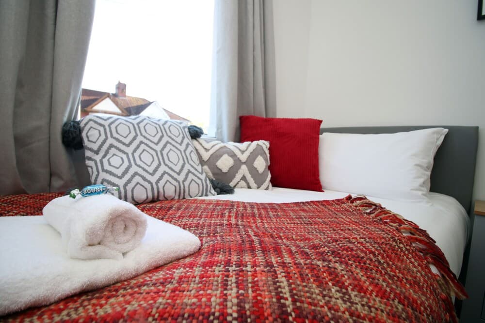 Bellevue by Tŷ SA -Modern 3BR in Newport