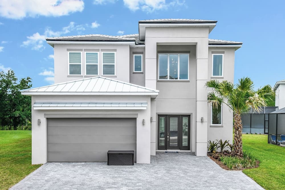 Villatel Village at Solterra Resort