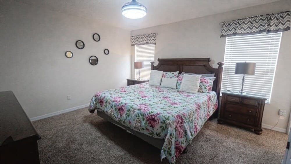 Encantada: 4br Th Gated Pool Resort Near Disney 4 Bedroom Home by Redawning