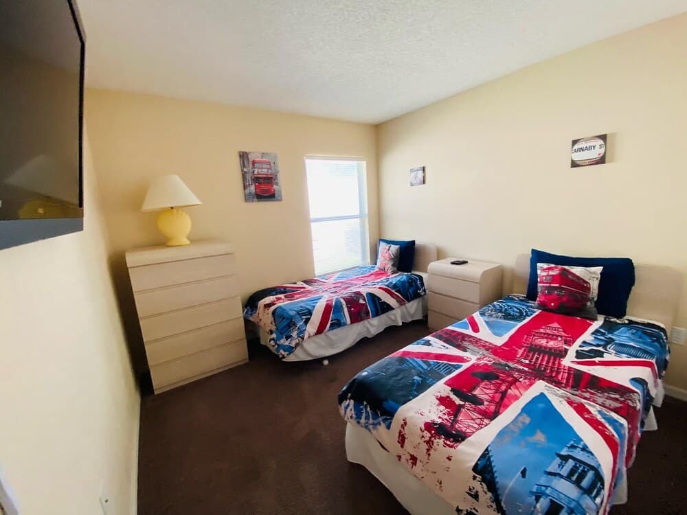 Southern Taylor Escapes at Southern Dunes