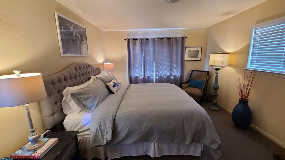 371 Stimson Ave 2 Bedroom Home by Redawning