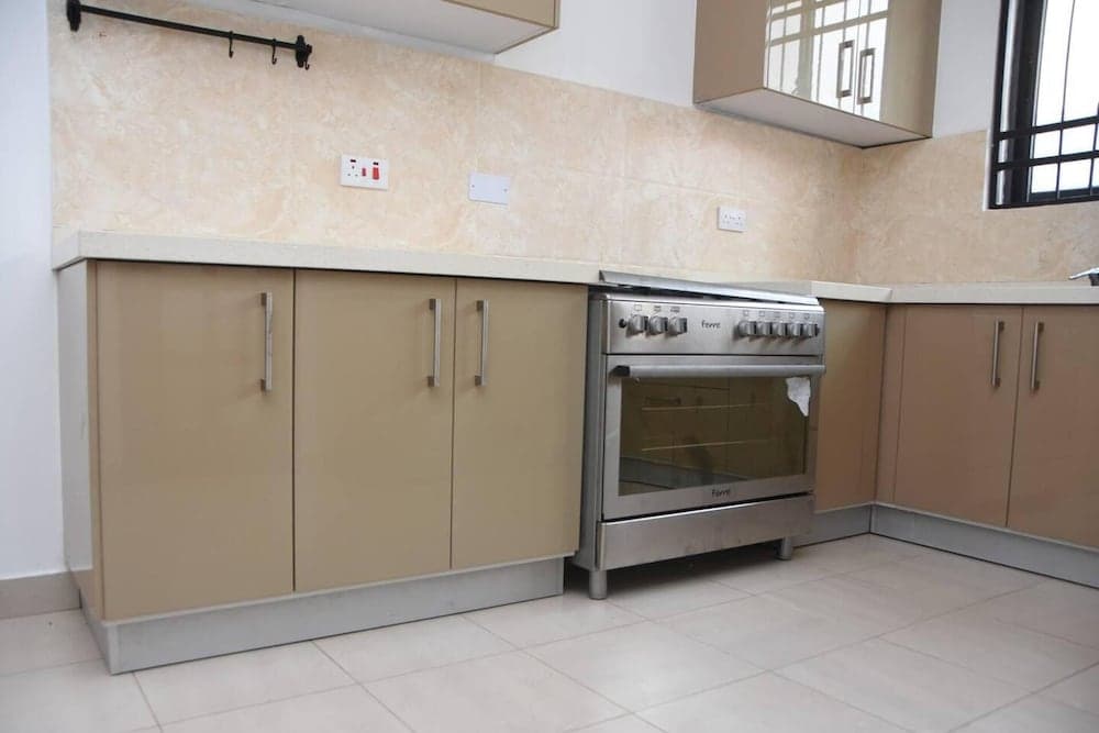 Luxuriously Finished 4-bed House in Tema Comm 25