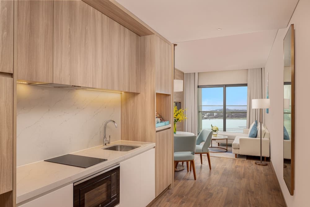 A La Carte Ha Long Bay Managed by TASECO