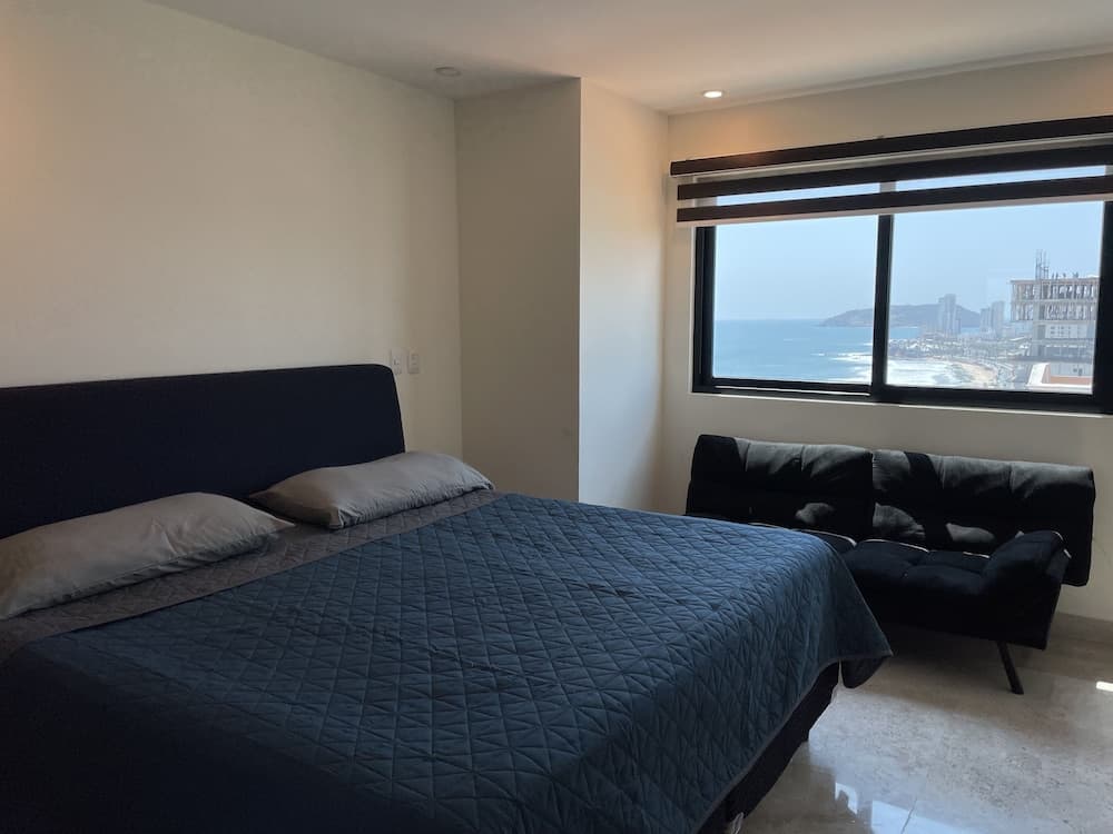 Central 102 Apartments