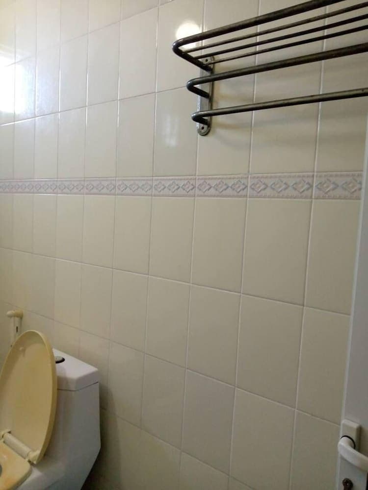 Greenery Bubble Apartment