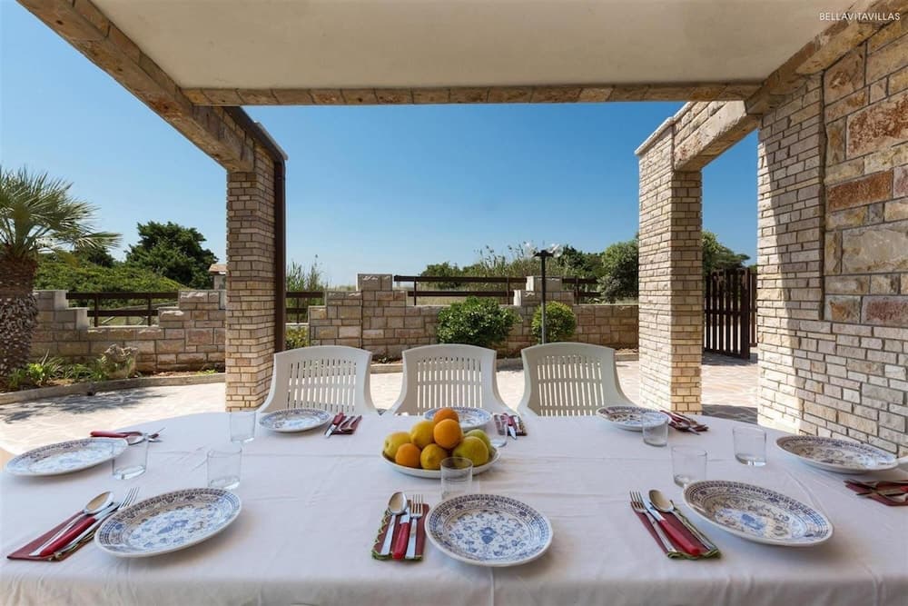 937 Riva del Conte in Riva Degli Angeli