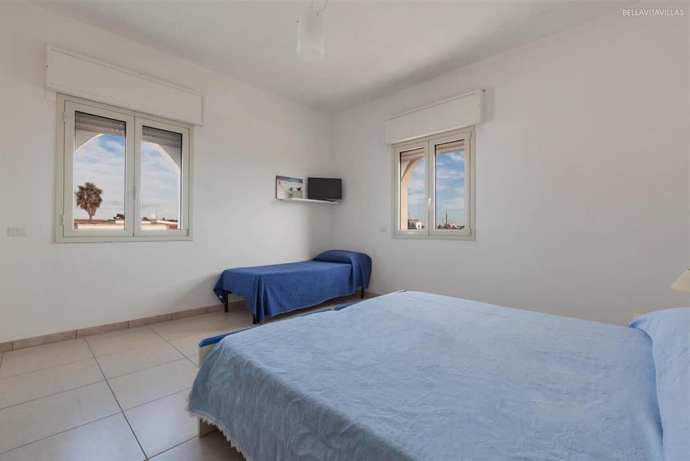 987 Residence Tab - Trilo 1