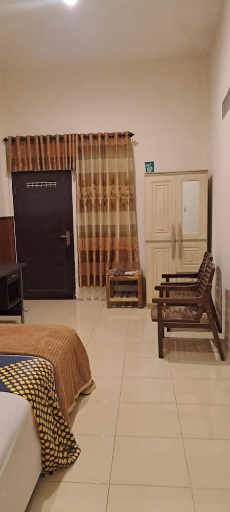 Bintang Khanida Syariah by ecommerceloka