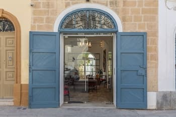 Mosta Dome B&B