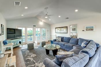 Estes Oasis 4 Bedroom Home by Redawning