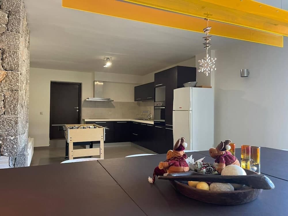 Livadi Villas by White Hills