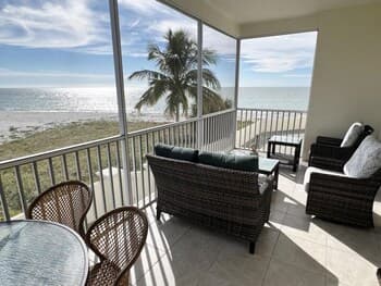 A Touch of Modern With Views Condo