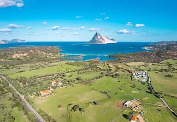 Villa Victoria 1.5 Km From The Beach