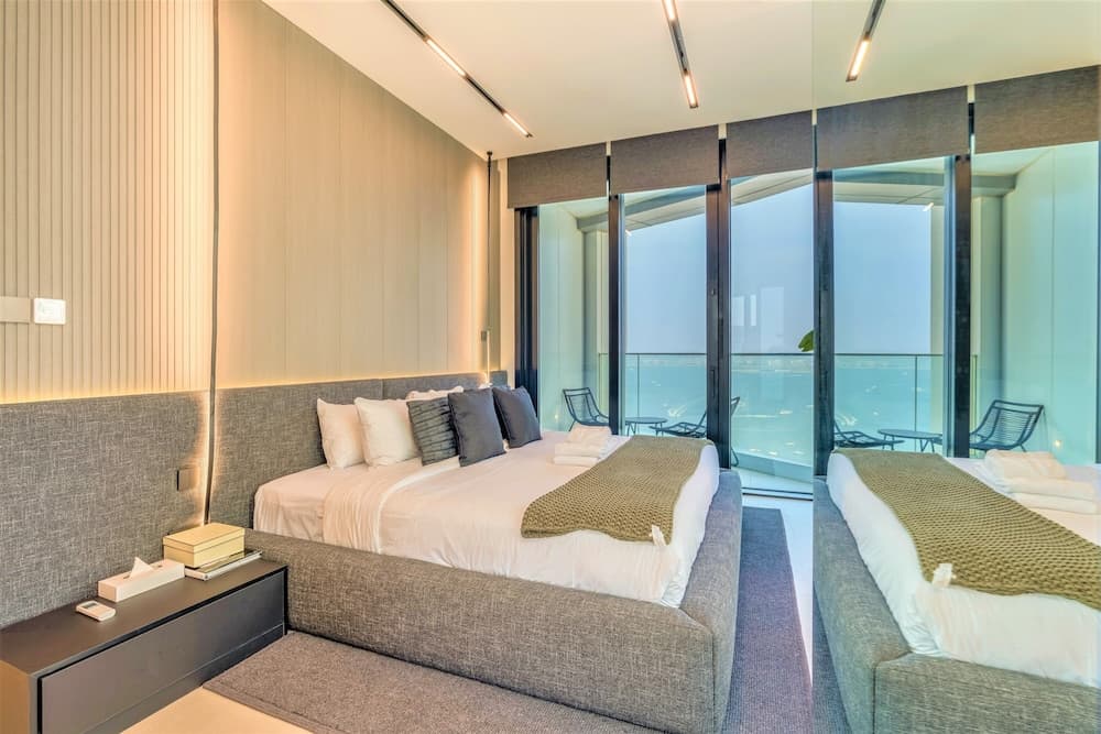 Luxury 3B With Sea View at the Address JBR