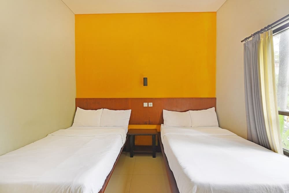 Capital O 91405 Hotel Lavarta