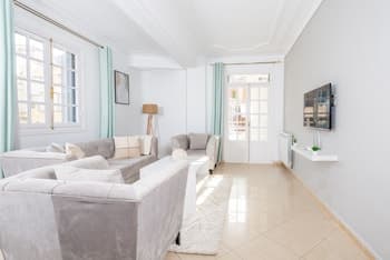 Appartement Luxueux à Hydra