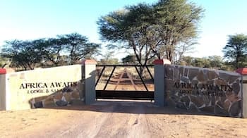Africa Awaits Lodge