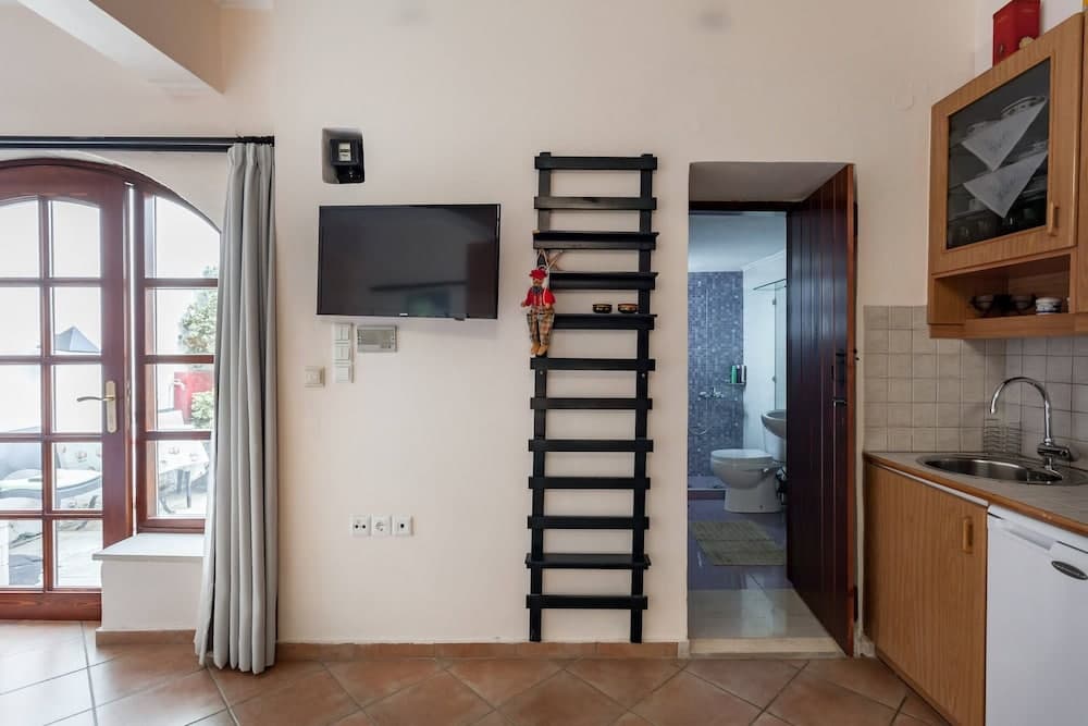 "panoramic Terrace, Sustainable Home, Pure Nature"