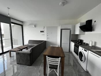 Flat With Sea View Close to Beach in Edremit