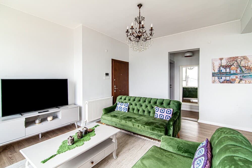 Fancy Apartment With Balcony and View in Sariyer