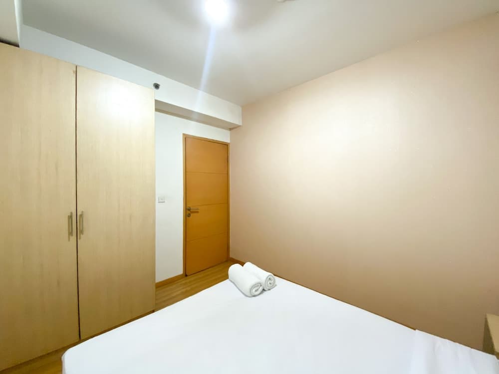 Comfort 2Br At 6Th Floor Metropark Condominium Jababeka Apartment