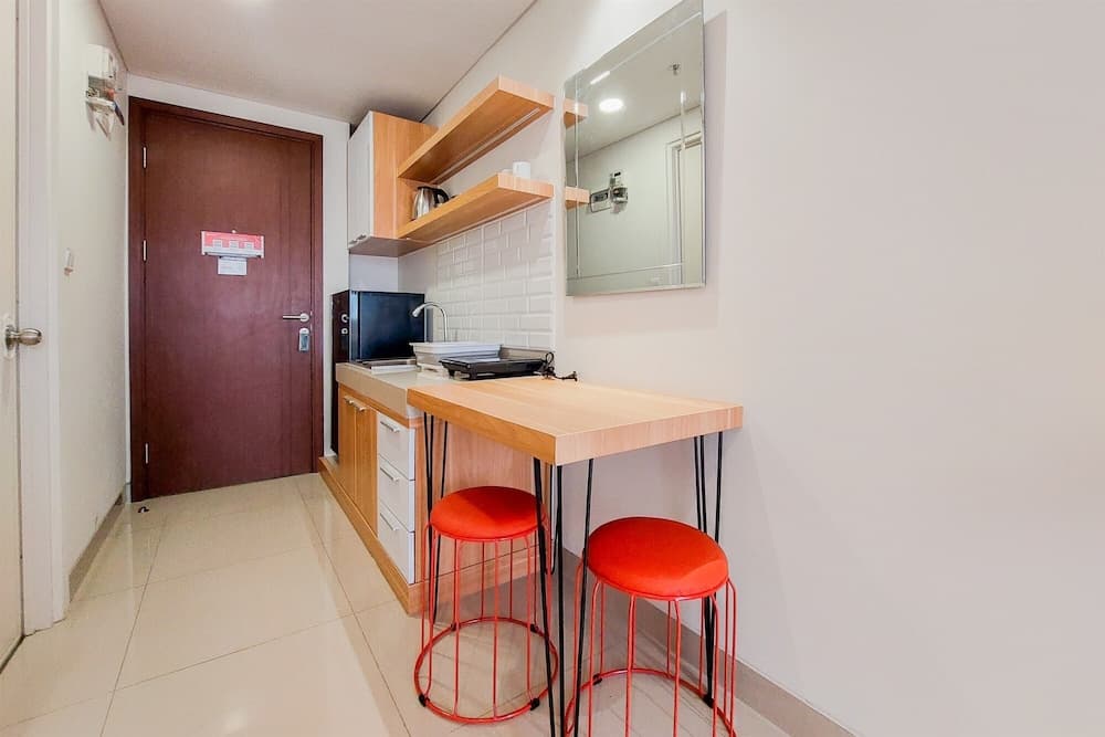 Simply Studio At Parkland Avenue Apartment