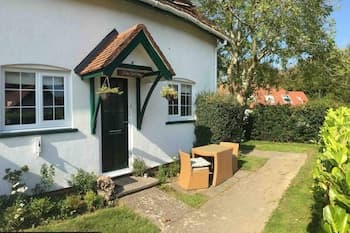 Beautiful Cosy Cottage in Aberporth