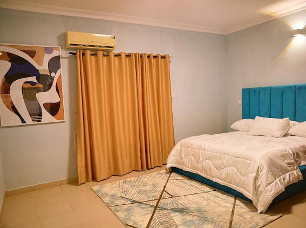Stunning 3-bed Apartment in Osapa Lekki