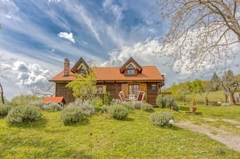 Rural House With Wellness