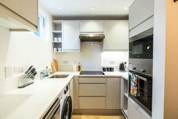 Fantastic 2BD Mews House - Heart of Paddington