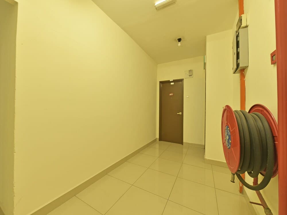 OYO 90733 Parkway Inn Hotel