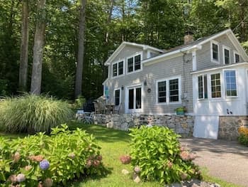 North Sebago Charmer Limit 10 3 Bedroom Home by Redawning