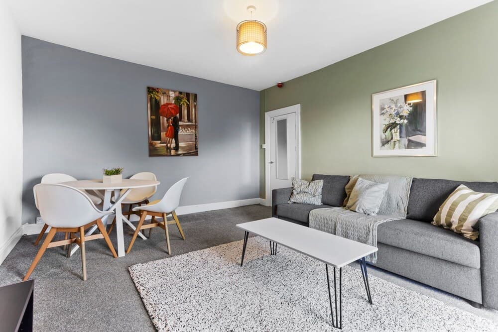 Brynmill 1BR Apartment by Tŷ SA