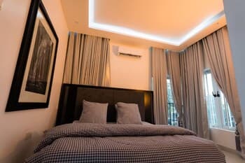 Palm Spring Luxury Apartment