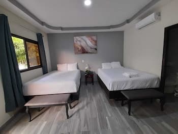 Mi Tierra Hotel y Restaurante